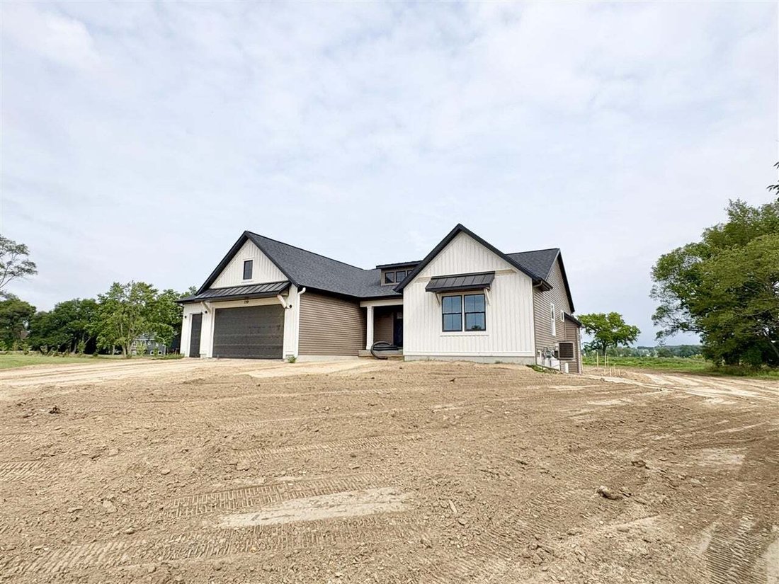 Casa en Dorr, Míchigan, Estados Unidos 2 - 18308407
