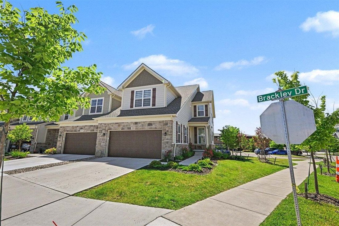 Condo in Ann Arbor, Michigan, United States 3 - 18662482