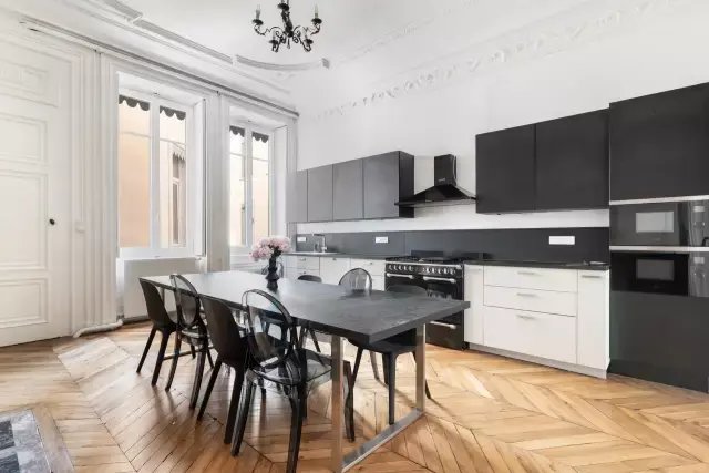 Apartment in Saint Vincent, Lyon 1er Arrondissement, Lyon 5 - 18662642
