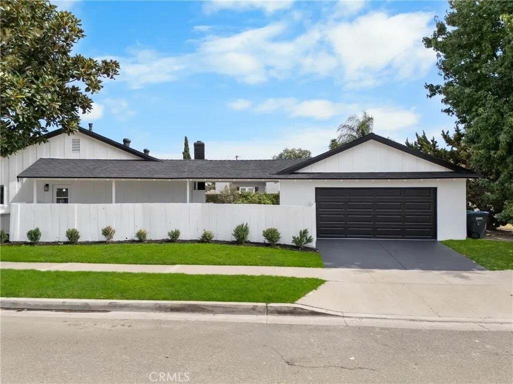 House in Orange, California, United States 5 - 18663927