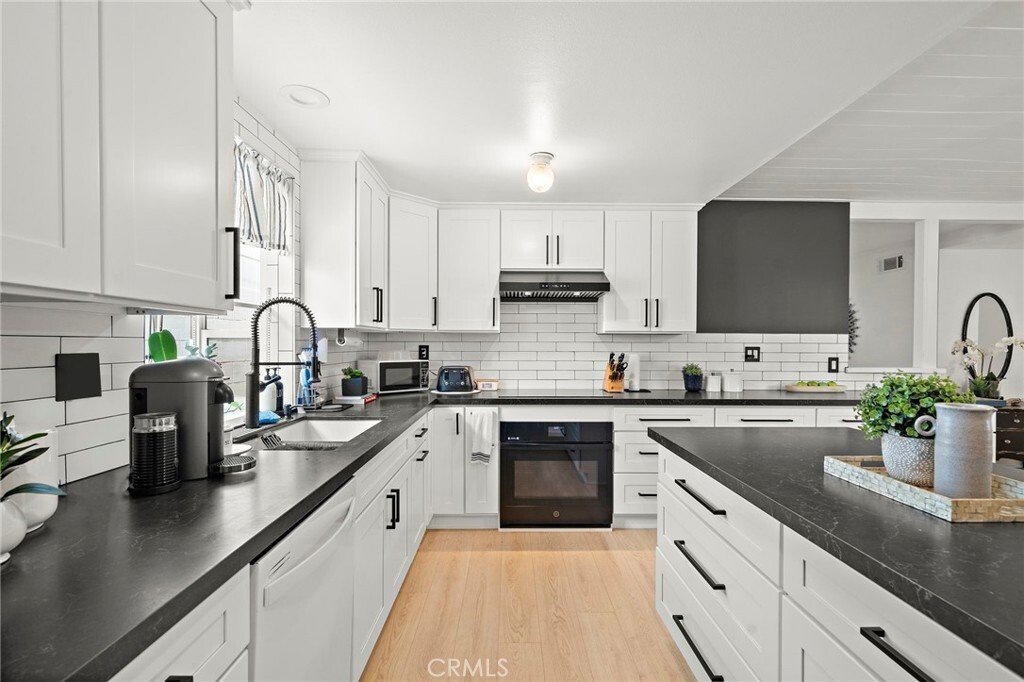 House in Fountain Valley, California, United States 3 - 18670400
