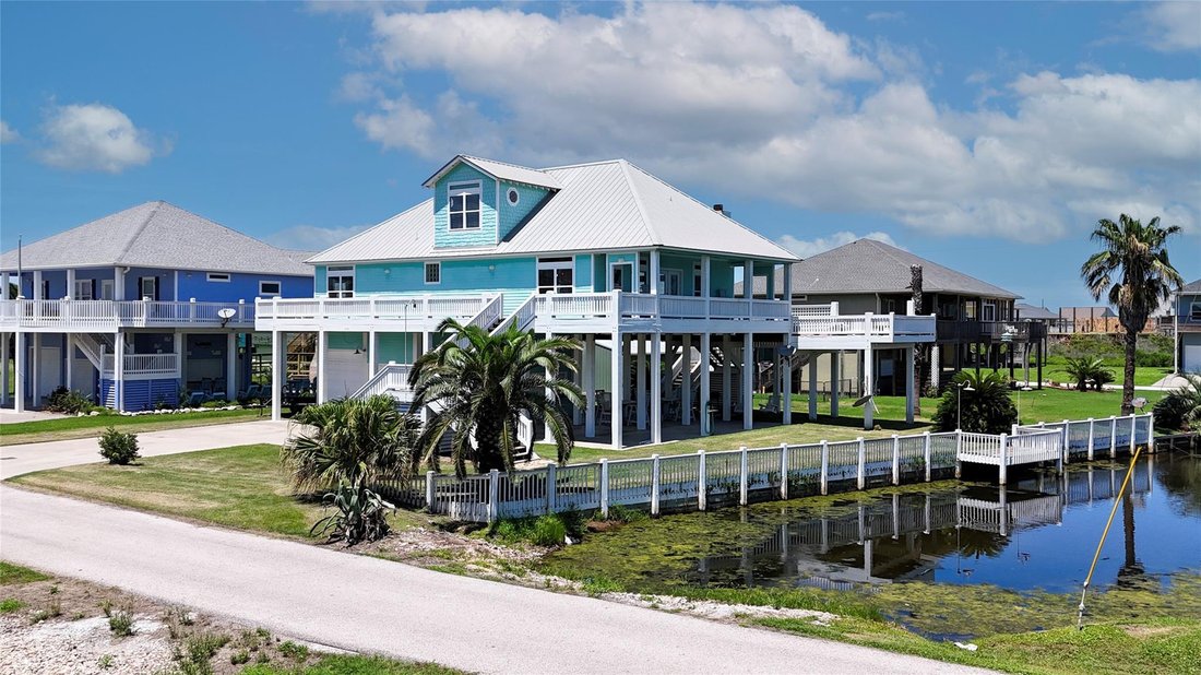 House in Bolivar Peninsula, Texas, United States 4 - 18669432