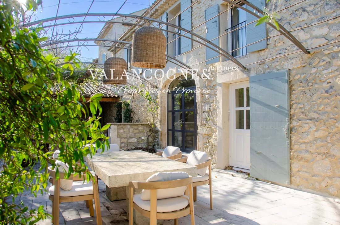Country House in Eygalières, Provence-Alpes-Côte d'Azur, France 1 - 18559809