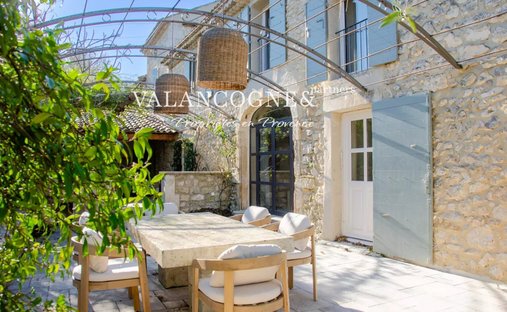 Landhaus in Eygalières, Provence-Alpes-Côte d'Azur, Frankreich 1