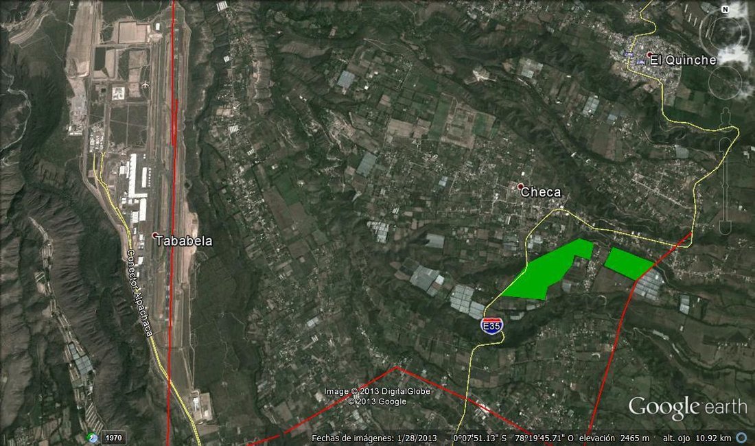 Land in Quito, Pichincha, Ecuador 3 - 18660449