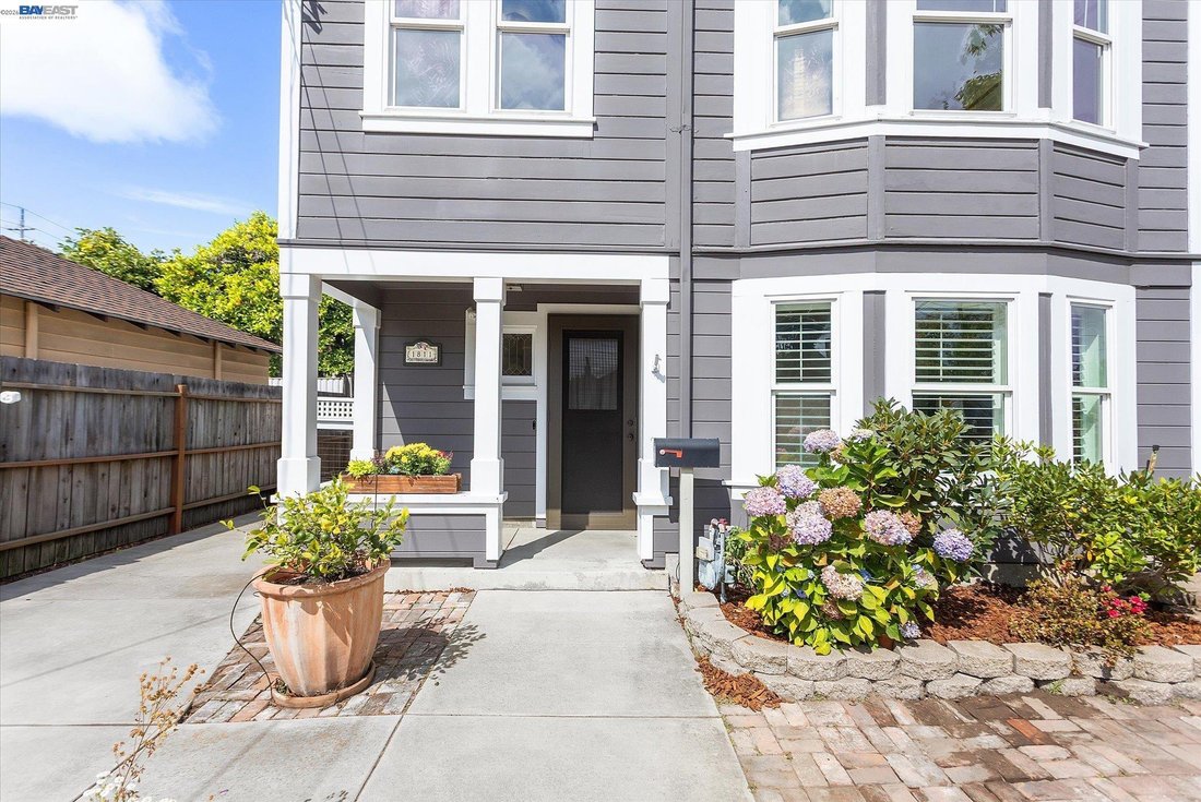 House in Alameda, California, United States 4 - 18666371
