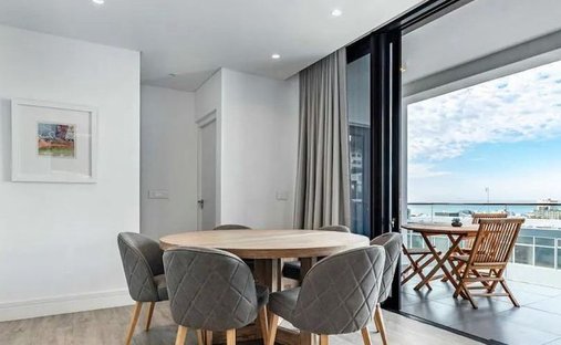 Apartment in Sea Point, Cape Town, South Africa 1