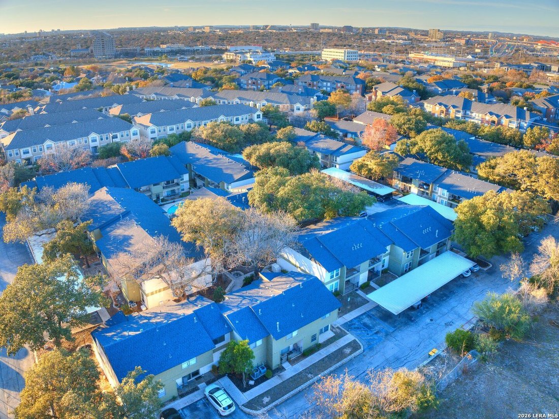 Apartment in San Antonio, Texas, United States 2 - 18663249