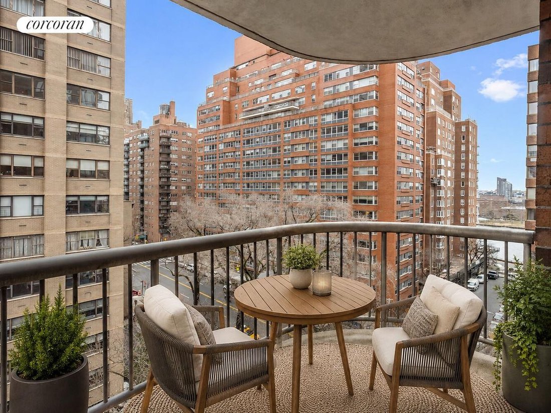 Condo in New York, New York, United States 4 - 18157351