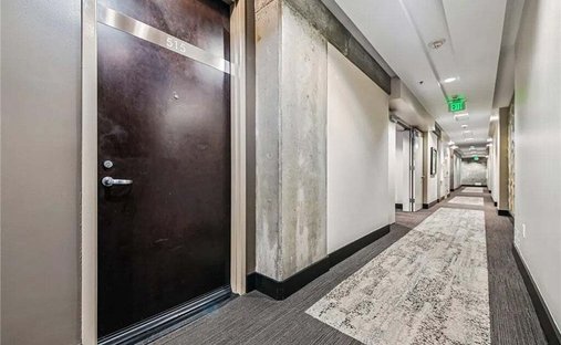 Condo in Los Angeles, California, United States 1