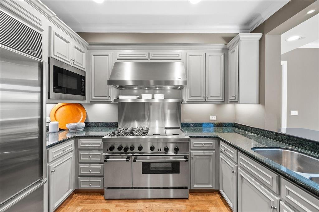 Condo in Dallas, Texas, United States 5 - 18664080