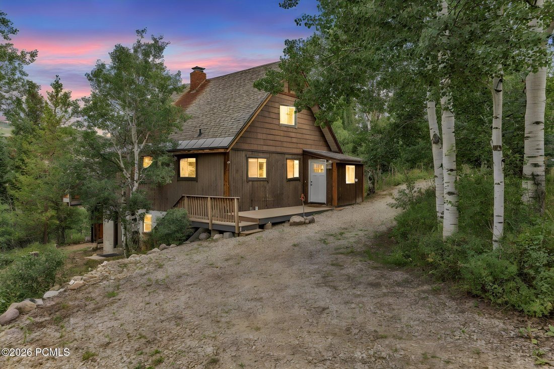 Kamas, Utah, United States 1 - 18666553