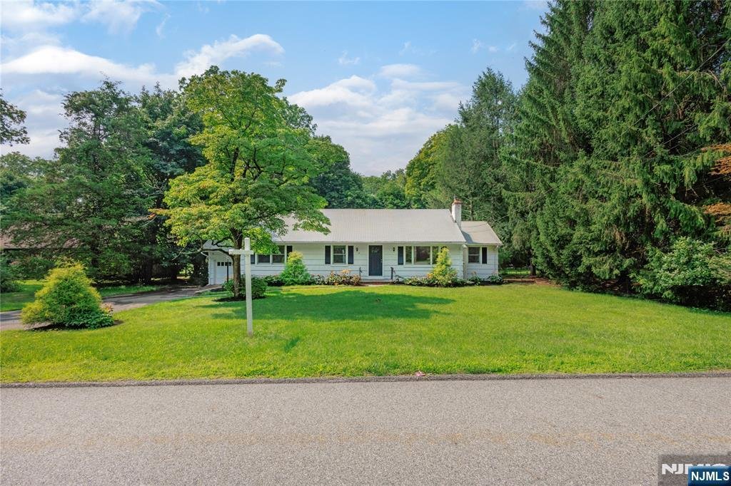 House in Saddle River, New Jersey, United States 1 - 18668381