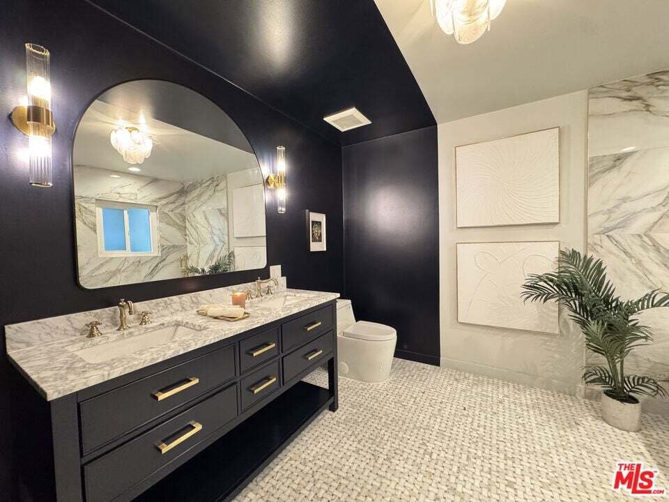 House in Los Angeles, California, United States 5 - 18662026