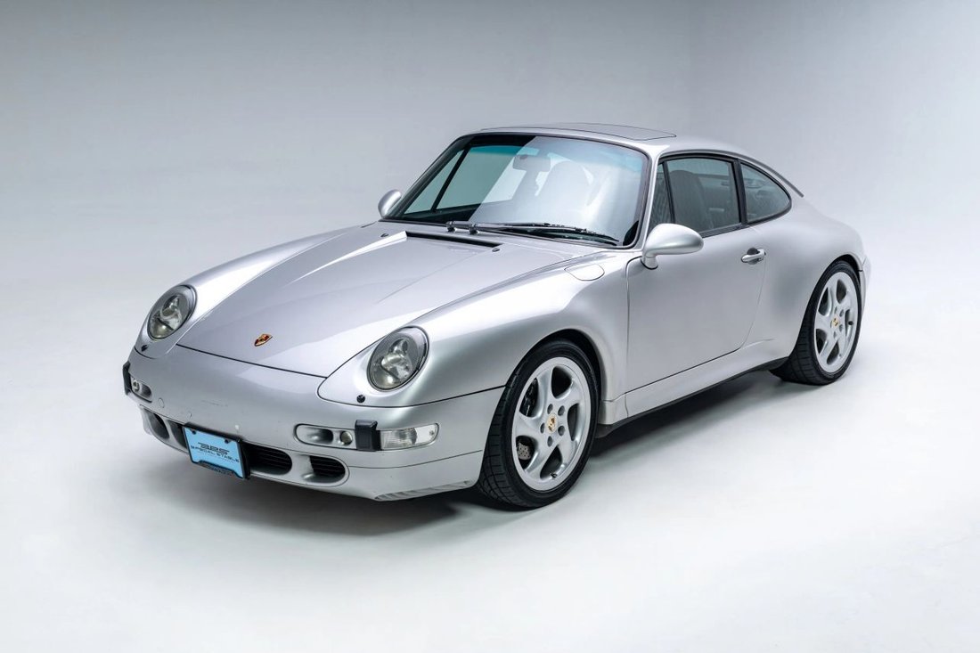 Coupe in Los Angeles, CA, United States 1 - 18667193