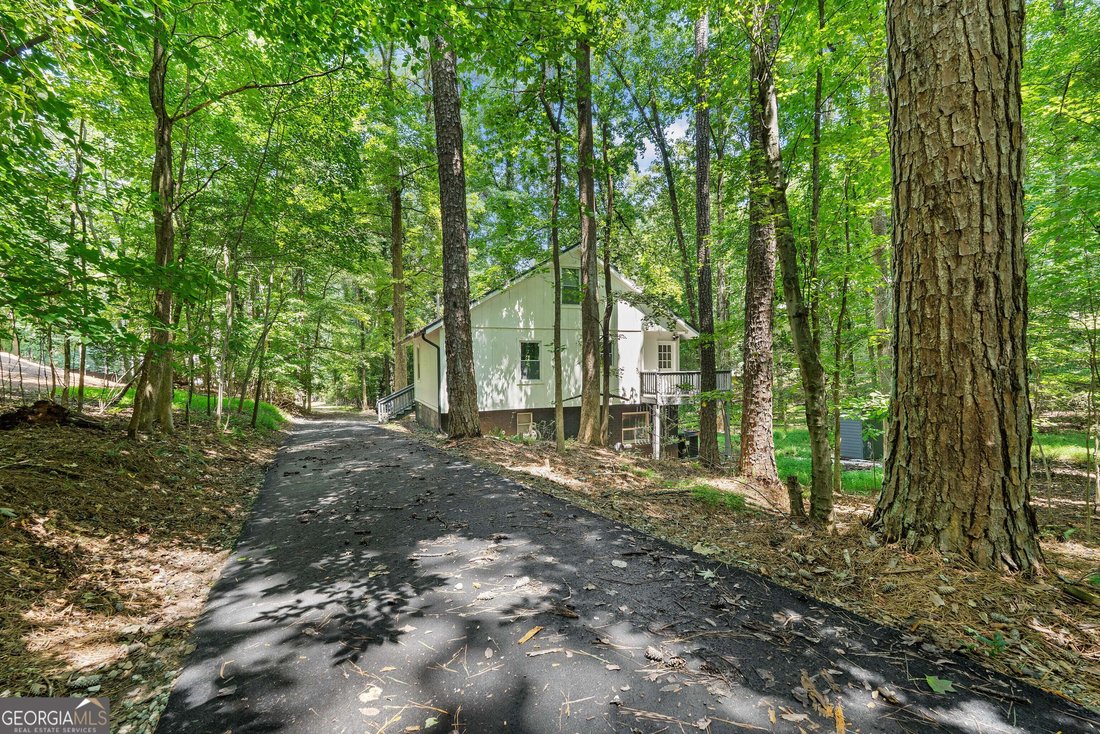 Andere in Buford, Georgia, Vereinigte Staaten 5 - 17348374