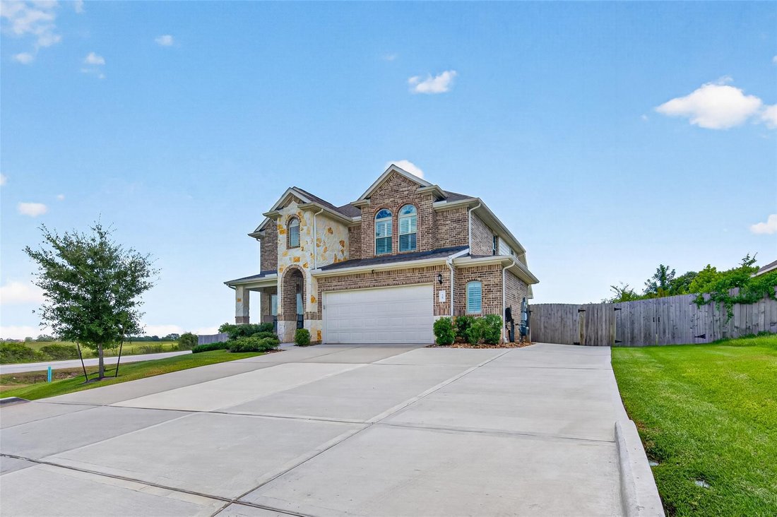 House in Montgomery, Texas, United States 3 - 18669434