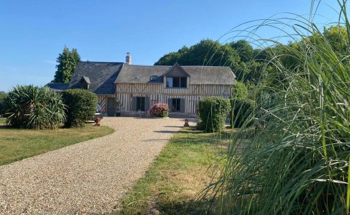 Haus in Cormeilles, Normandie, Frankreich 1