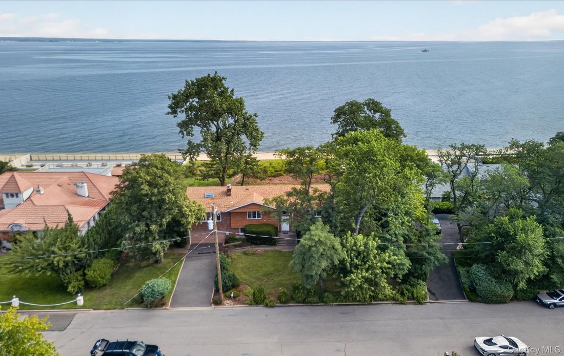 House in Glen Cove, New York, United States 1 - 18662060