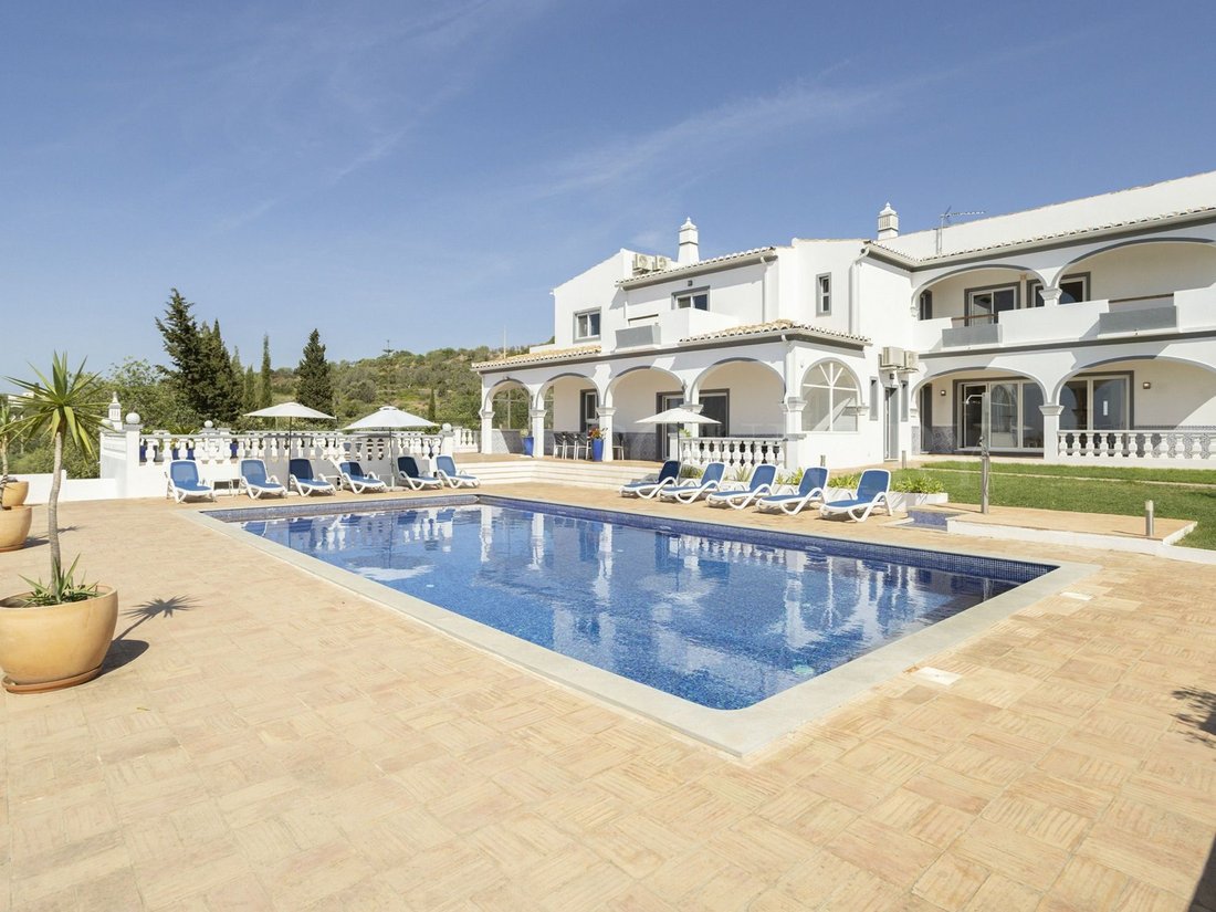 Villa in Estoi, Algarve, Portugal 1 - 18664618