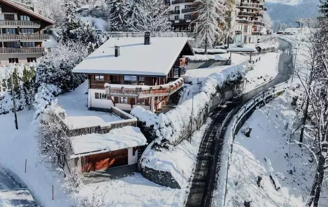 House in Ollon, Vaud, Switzerland 2 - 18532272