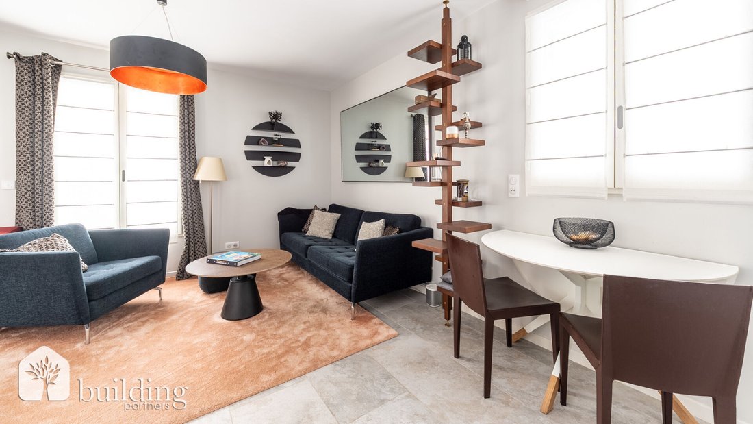 Apartment in Pereire-Malesherbes, Paris 17e Arrondissement, Paris 1 - 18668202