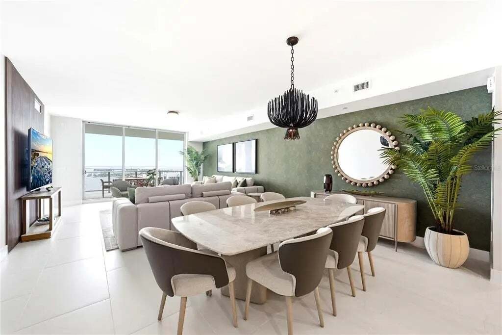 House in Tampa, Florida, United States 4 - 18670249