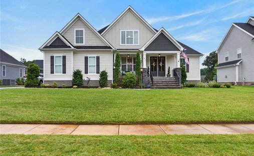 House in Carrollton, Virginia, United States 1