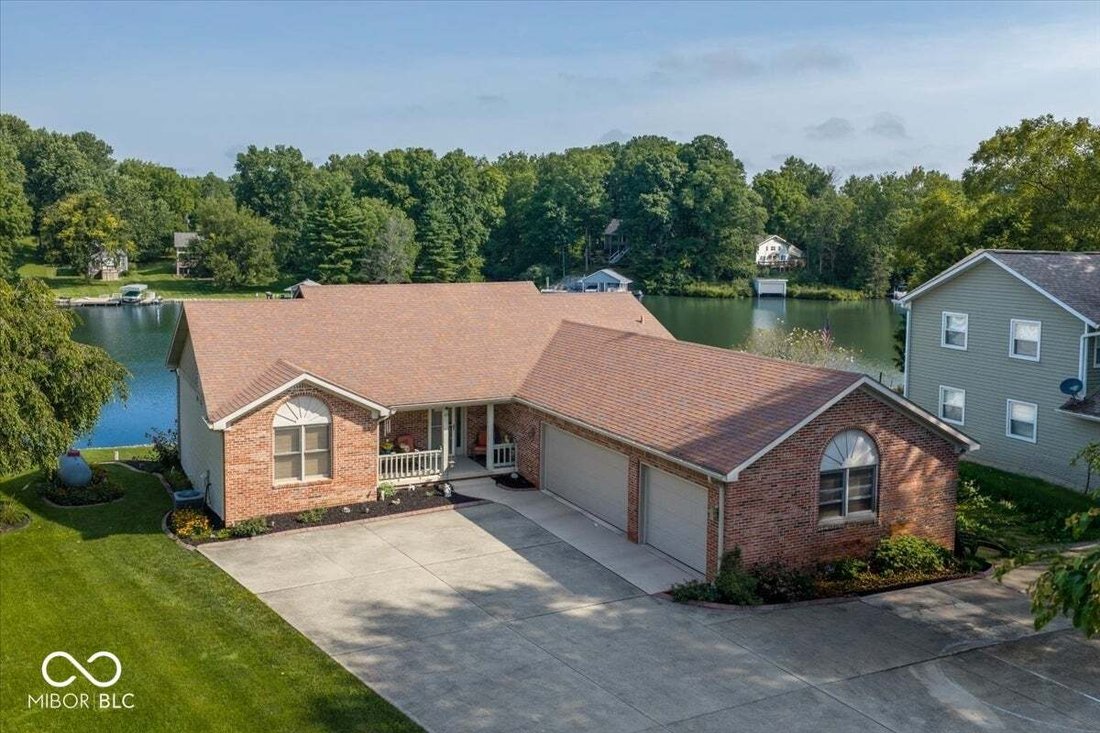 House in Coatesville, Indiana, United States 2 - 18177696