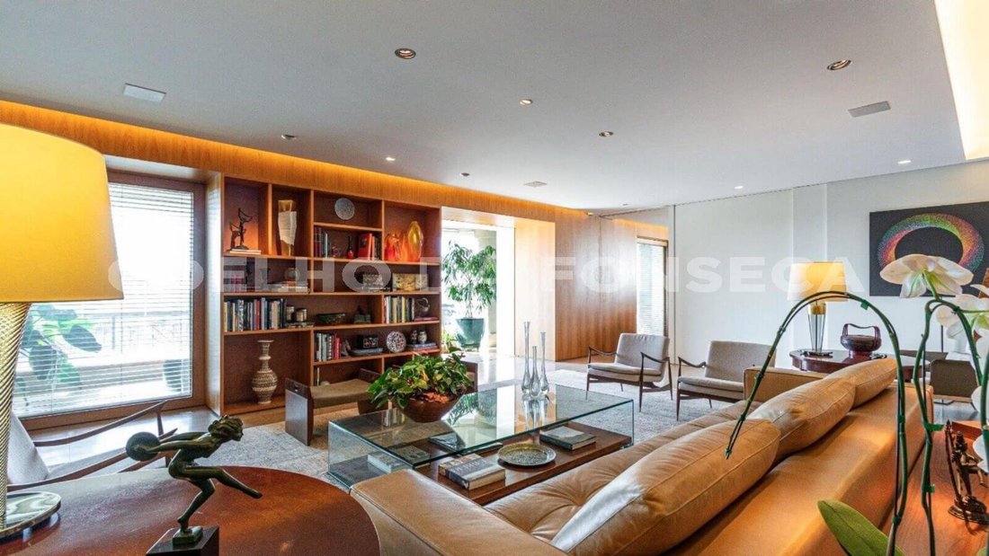 Condo in São Paulo, State of São Paulo, Brazil 4 - 18665406