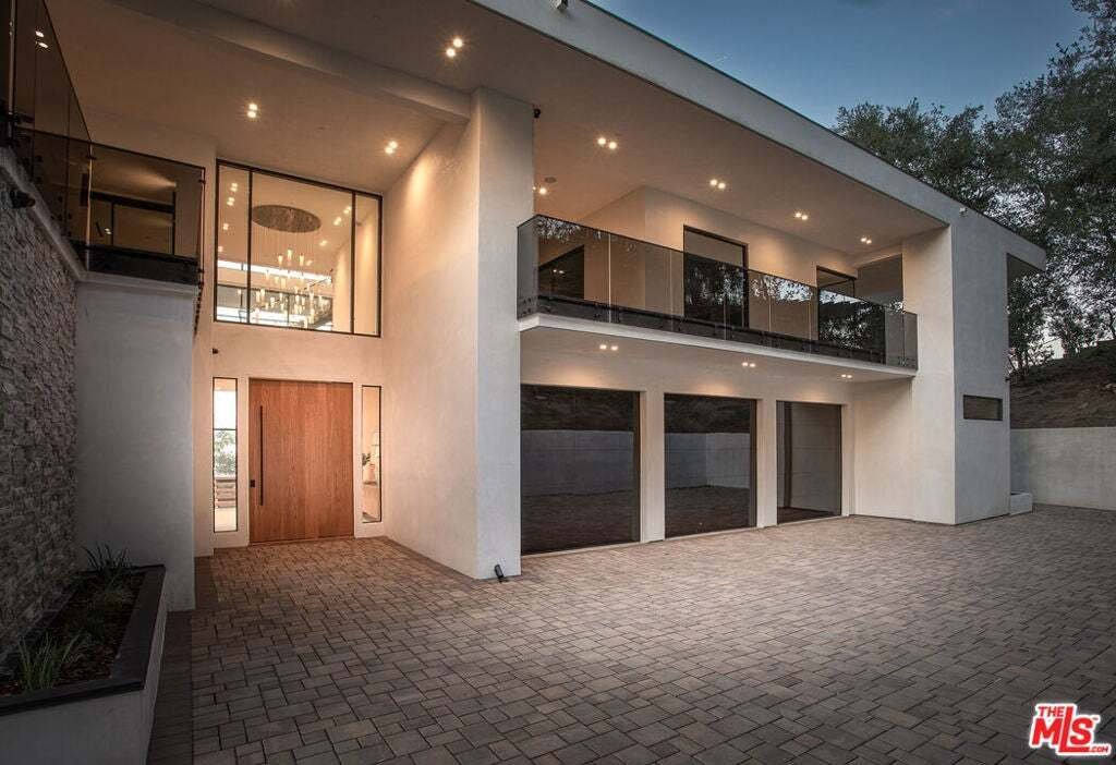 House in Los Angeles, California, United States 4 - 18662005