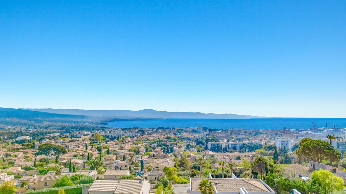 Apartment in La Ciotat, Provence-Alpes-Côte d'Azur, France 2 - 18671898