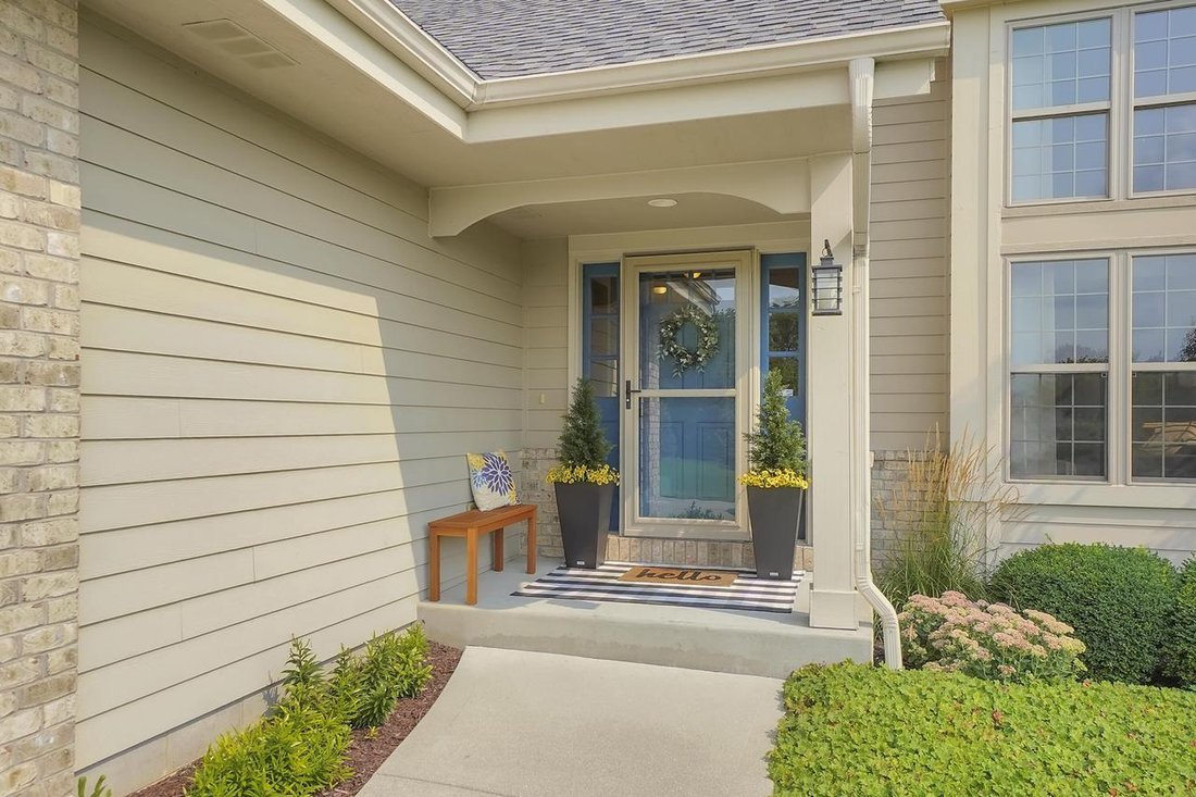 House in Pewaukee, Wisconsin, United States 4 - 18659078