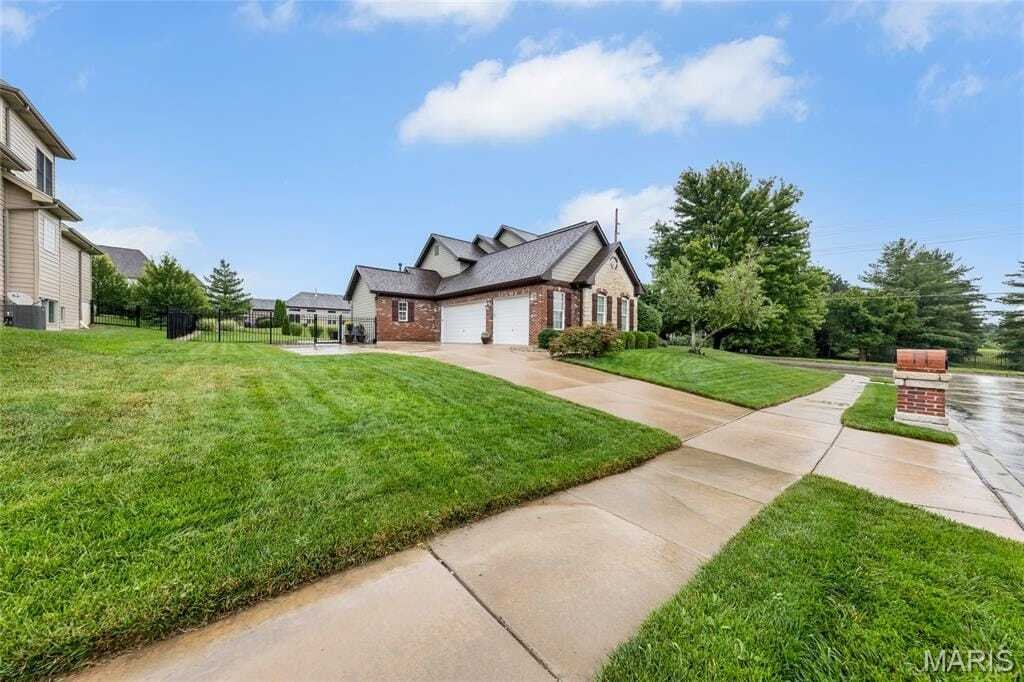 House in O'Fallon, Missouri, United States 4 - 18670292