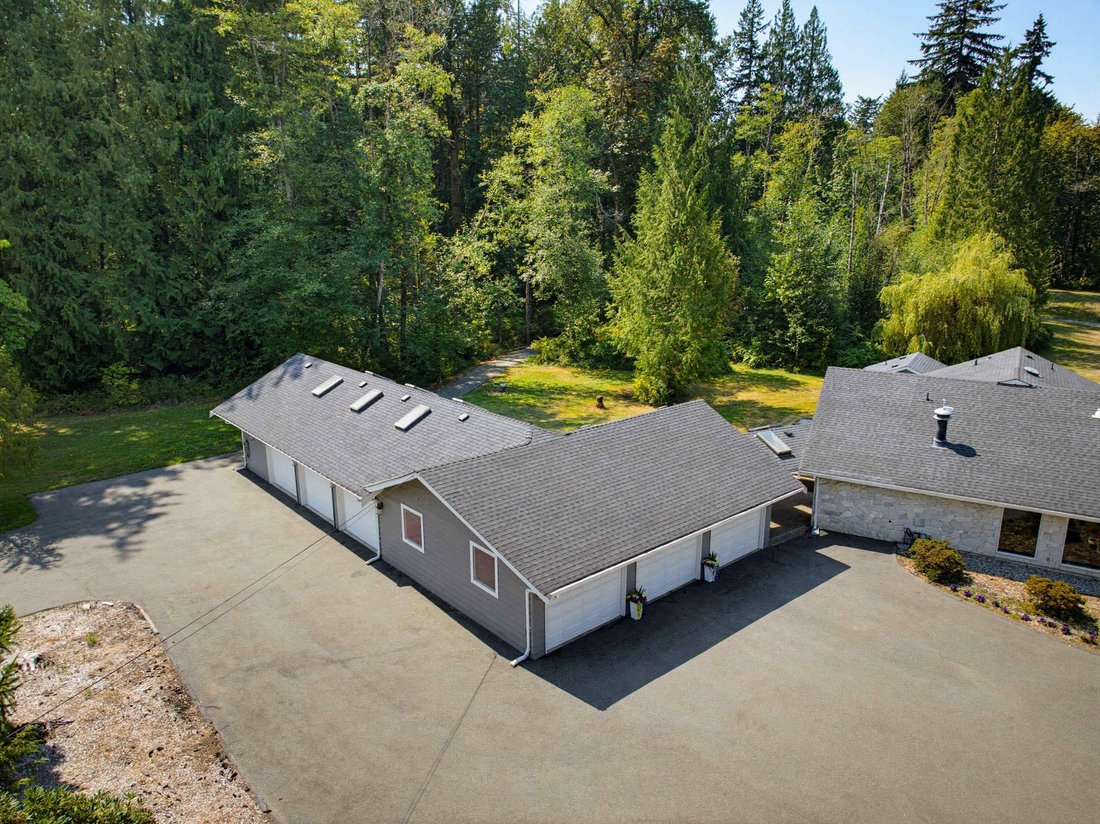 House in Langley Township, British Columbia, Canada 2 - 18670464