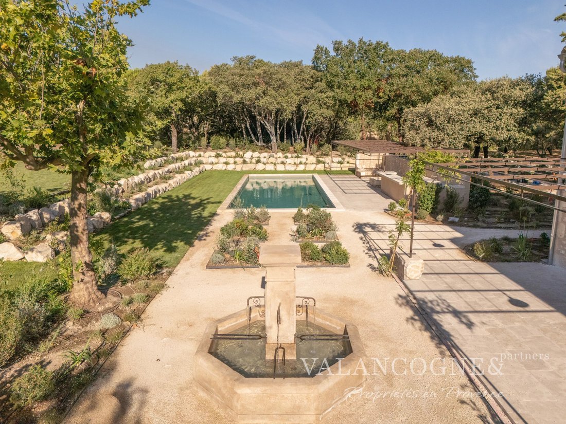 Casa de Campo en Eygalières, Provenza-Alpes-Costa Azul, Francia 4 - 16103866