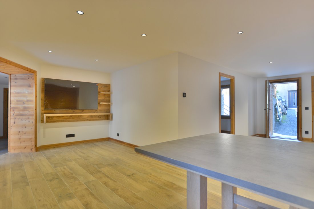 Apartment in Bozel, Auvergne-Rhône-Alpes, France 2 - 18662559