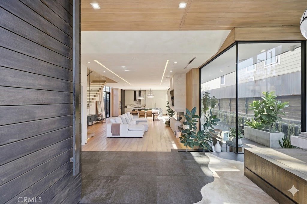House in Los Angeles, California, United States 3 - 18670285