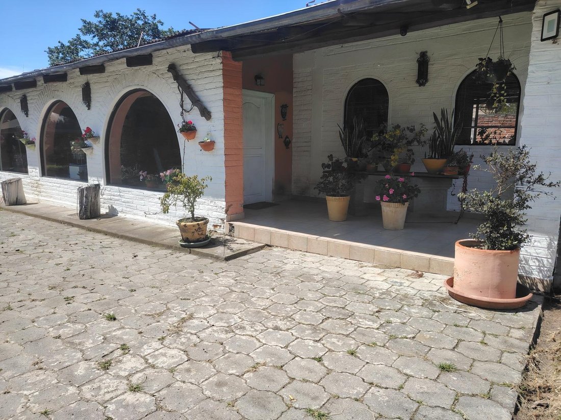 Land in Quito, Pichincha, Ecuador 3 - 18660455