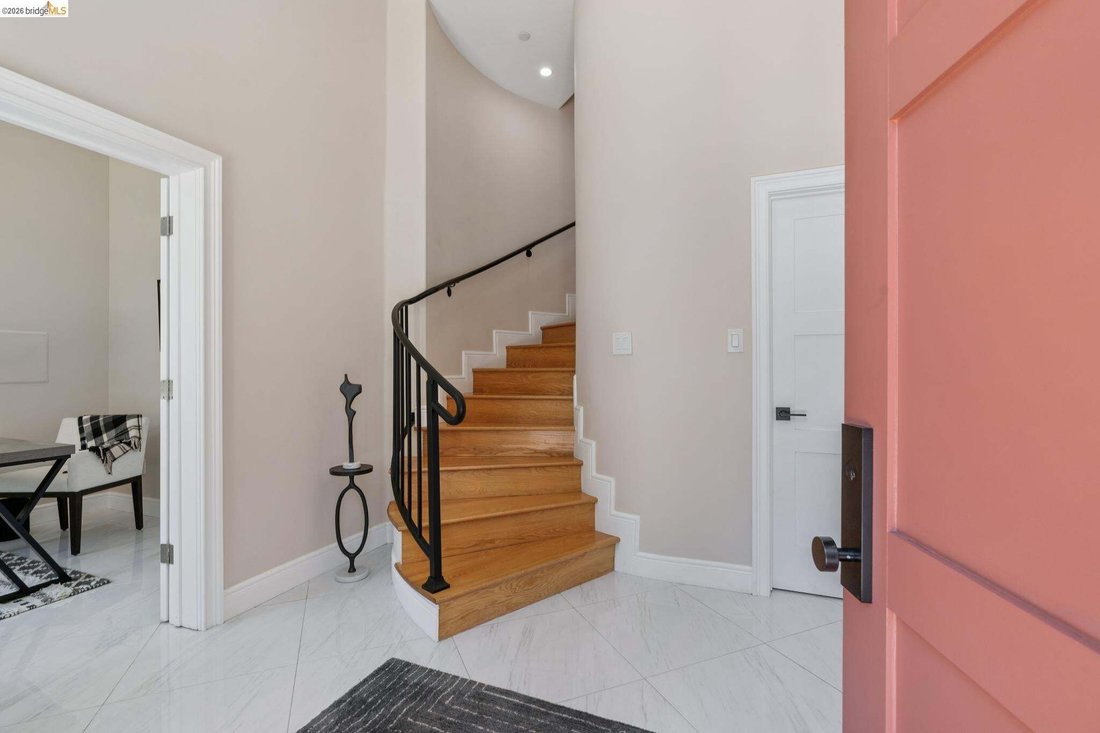 House in Oakland, California, United States 4 - 18662273
