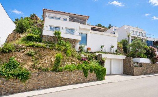 Villa en Gerona, Cataluña, España 1