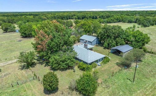 House in Campbell, Texas, United States 1