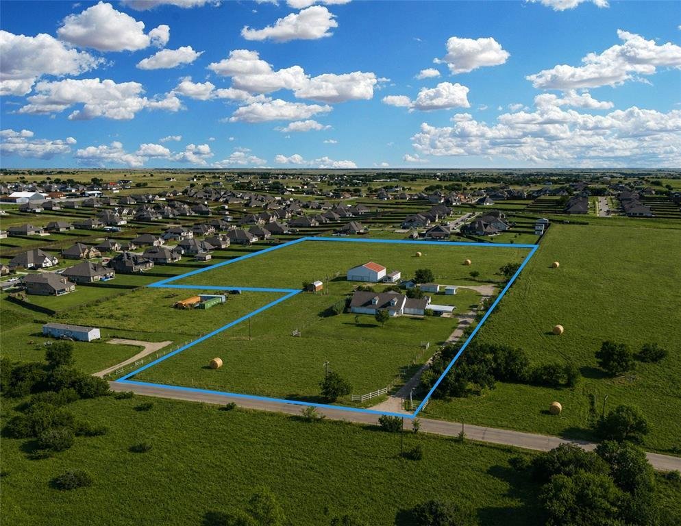 Farm Ranch in Godley, Texas, United States 2 - 18664057