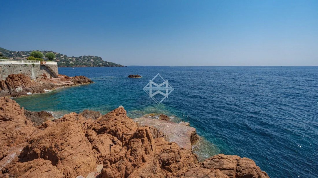 Villa in Théoule-sur-Mer, Provence-Alpes-Côte d'Azur, France 5 - 18661106