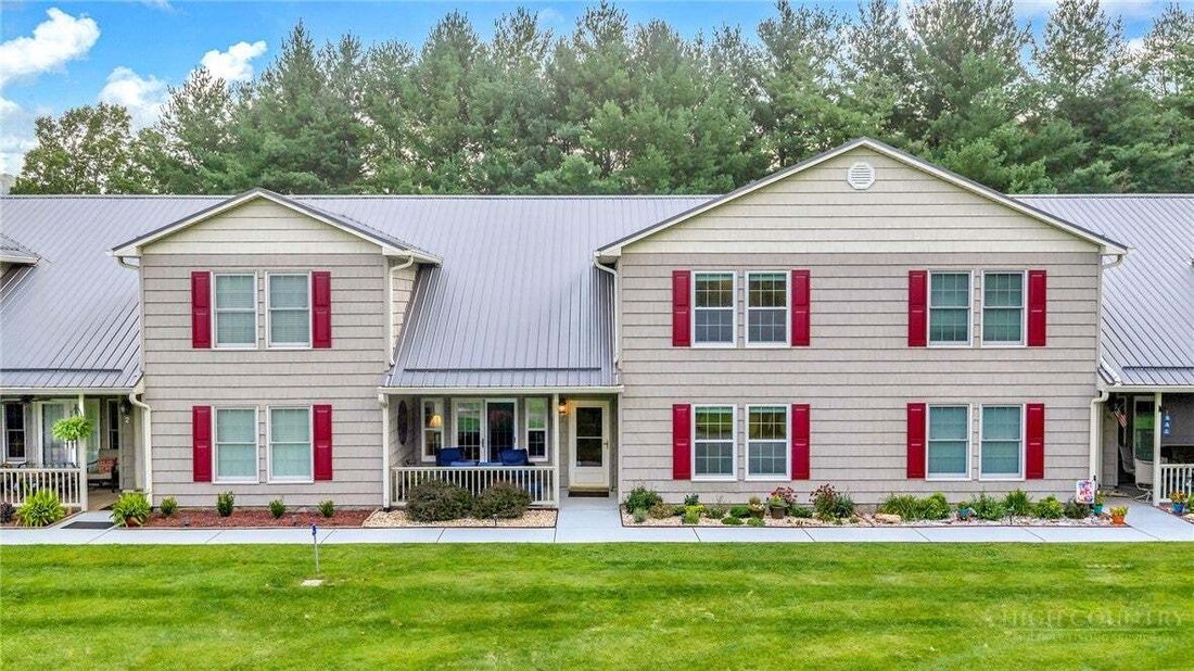Townhouse in West Jefferson, North Carolina, United States 1 - 18659017