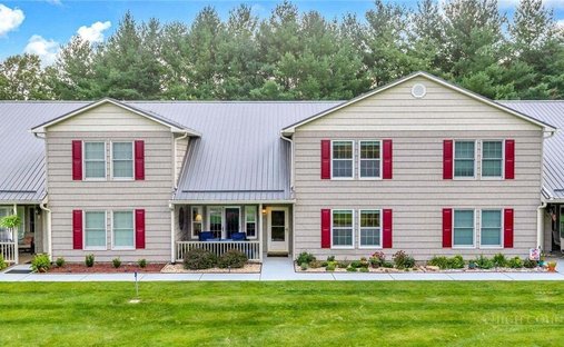 Townhouse in West Jefferson, North Carolina, United States 1