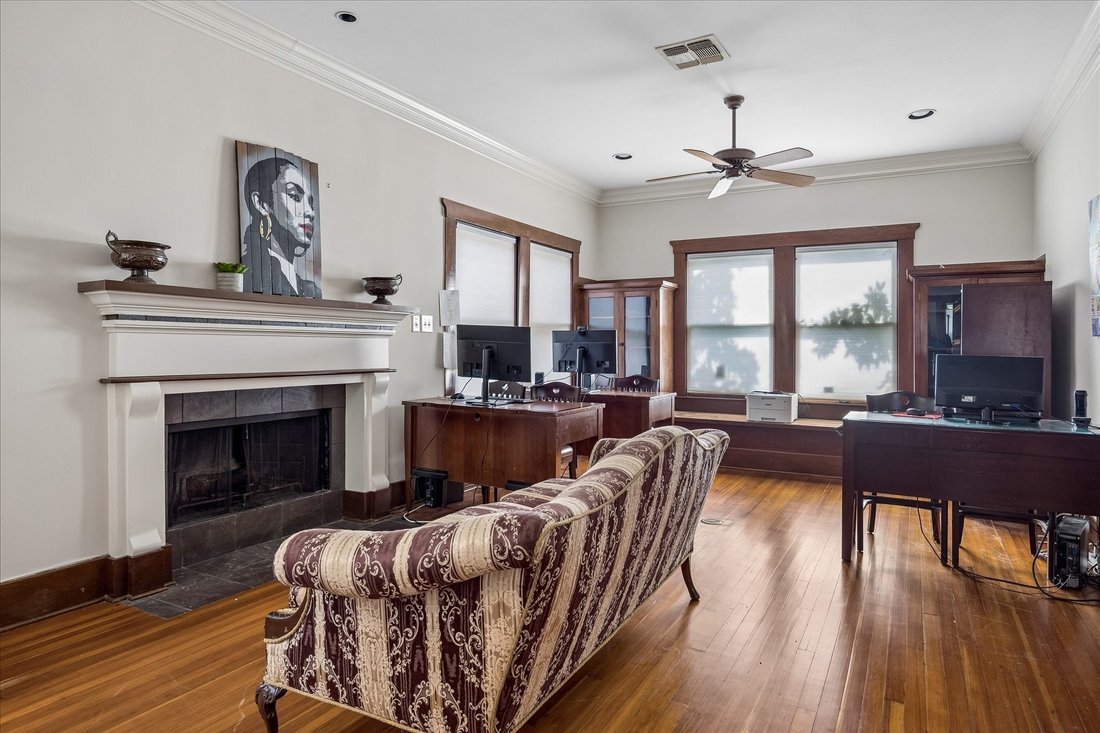 House in Houston, Texas, United States 4 - 18670209