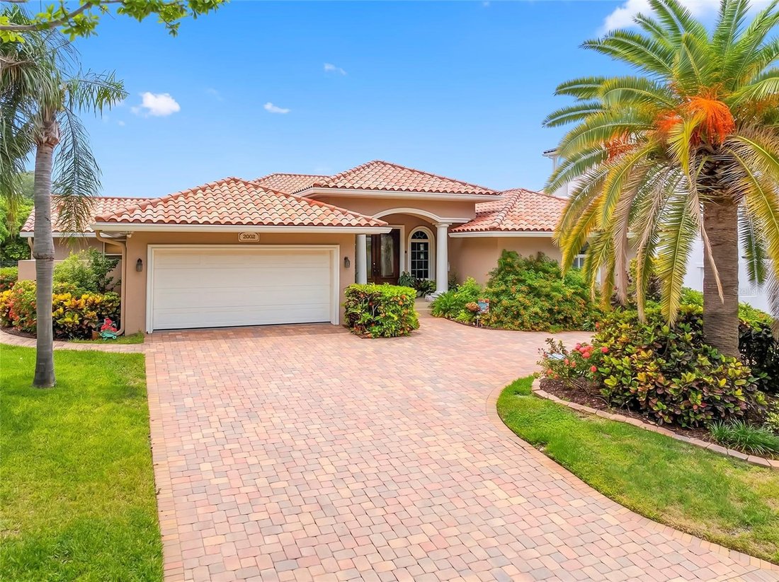 House in St. Petersburg, Florida, United States 4 - 18390894