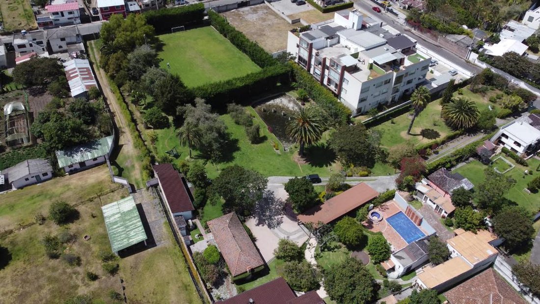 House in Quito, Pichincha, Ecuador 2 - 18660772