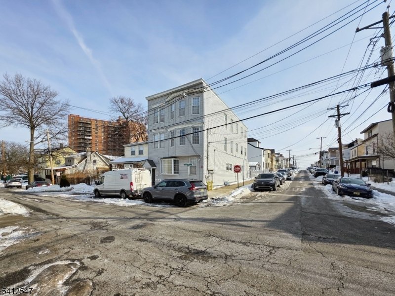Apartment in Paterson, New Jersey, United States 2 - 18661763